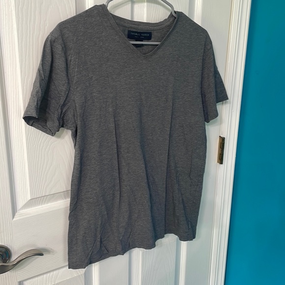 Mens Thomas Parker V-neck grey shirt - Picture 1 of 3